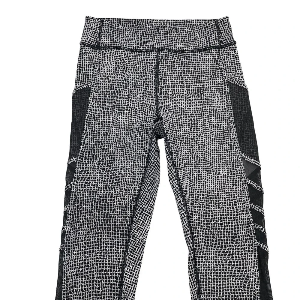 LULULEMON Wild And Free Tight Sz 6 Fall Net White Black - Picture 6 of 10